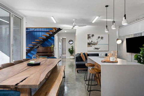 Exquisite Beachside Mansion - Accommodation Great Ocean Road 1