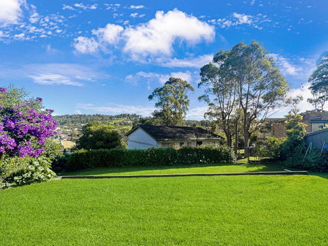 Fab 3-Bed Stay With Great Outdoors & Water Views - Accommodation Great Ocean Road 0
