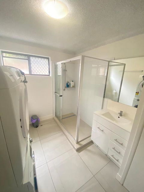 Fabulous Canal-front Unit In Mooloolaba - Accommodation Great Ocean Road 2