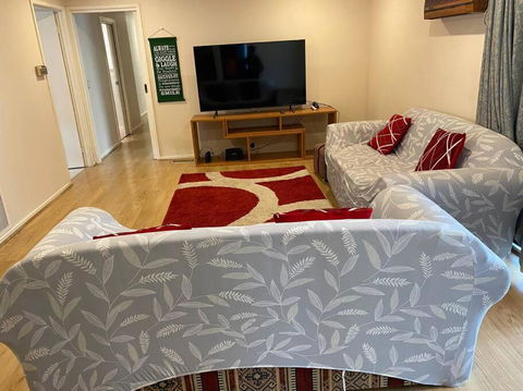 Family Home- Close To Knox City & Dandenong Ranges - Accommodation Great Ocean Road 0