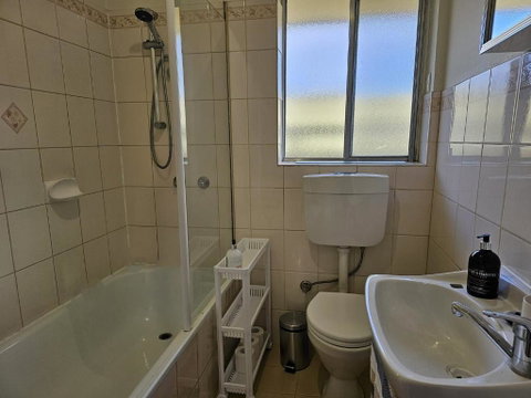 Family Oasis In Adelaide - Accommodation Great Ocean Road 3