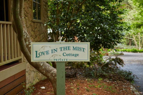 Fernhem Cottages- Love In The Mist - Accommodation Great Ocean Road 1