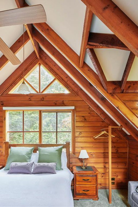 Fernhem Cottages- Love In The Mist - Accommodation Great Ocean Road 3
