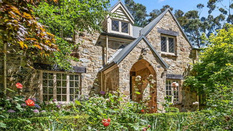 FROGWELL HOLLOW Immerse Into An Idyllic Fairytale - Accommodation Great Ocean Road 0