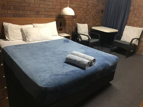 Golden West Motor Inn - Accommodation Great Ocean Road 2