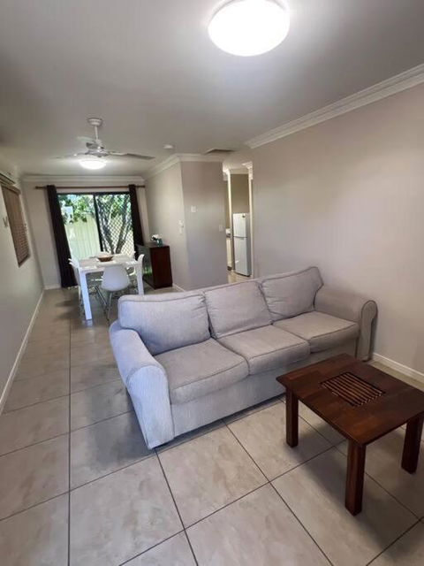 Fully Furnished Modern Unit In Centre Of City - Accommodation Great Ocean Road 1