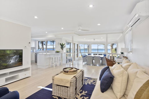 Adrift Retreat - St Georges Basin Waterfront Home - Accommodation Great Ocean Road 0