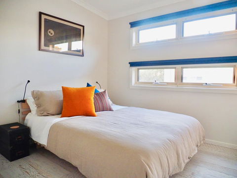 Alice's Palace, 2-minute Walk To Lifeguard Patrolled Surf Beach - Accommodation Great Ocean Road 3