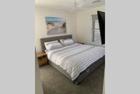Allura Coolum