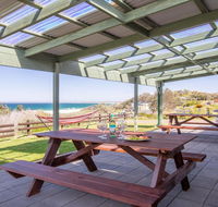 Antonio's Paradise - spectacular views over Warrain beach