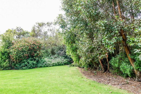 APOLLO BAY HOLIDAY HOUSE - Walk To Beach + Wifi - Accommodation Great Ocean Road 2