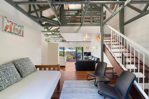 MAIN STAY - 100m To Patrolled Beach, Pool, Wifi, Close To Cafes - Accommodation Great Ocean Road 1