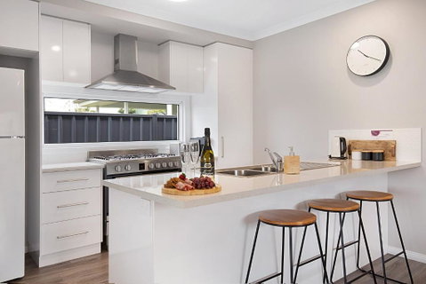 Milawa Vineyard Views - Guesthouse 1 - Accommodation Great Ocean Road 0