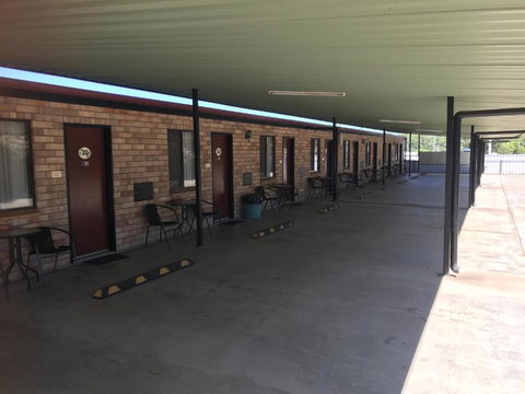 Miles Outback Motel - Accommodation Great Ocean Road 2