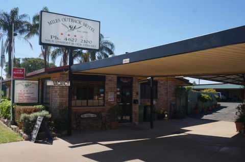 Miles Outback Motel - Accommodation Great Ocean Road 1