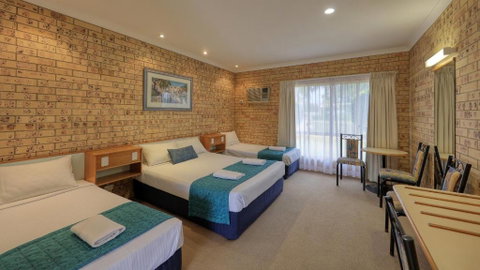 Mulga Country Motor Inn - Accommodation Great Ocean Road 2