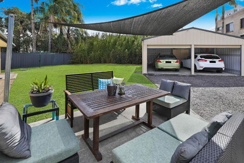 NAROO7- PRIME, CENTRE OF MOOLOOLABA LOCATION - Accommodation Great Ocean Road 3