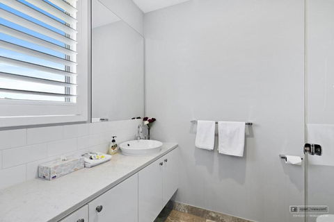 NEW HAVEN - Garden View Balcony - Accommodation Great Ocean Road 1