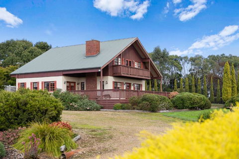 Northway Downs Estate Vineyard - Accommodation Great Ocean Road 1