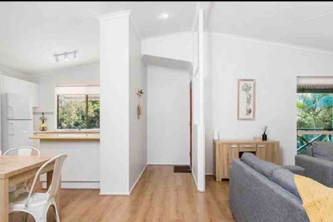 NORTH BYRON BEACH HOUSE Surf Sun Sand - Accommodation Great Ocean Road 3