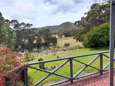 Old School Rocky Cape Guesthouse - Accommodation Great Ocean Road 0
