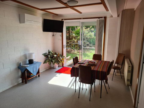 Orchard 2 Bedroom Apartment In Devonport - Accommodation Great Ocean Road 1