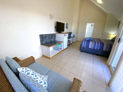 Osprey Holiday Village Unit 201 1 Bedroom - Accommodation Great Ocean Road 2