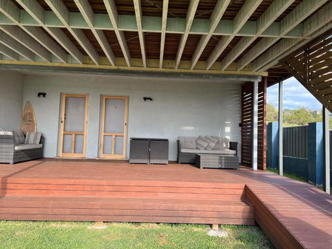 One Bedroom CBD Unit, Walk To Beaches & Cafes - Accommodation Great Ocean Road 2