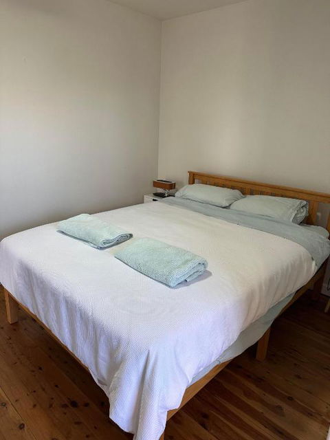 One Bedroom CBD Unit, Walk To Beaches & Cafes - Accommodation Great Ocean Road 1
