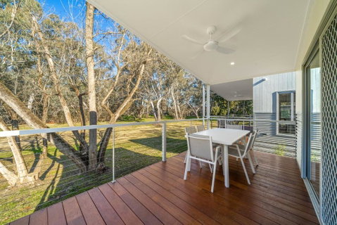 Painters Island Holiday Park - Accommodation Great Ocean Road 1
