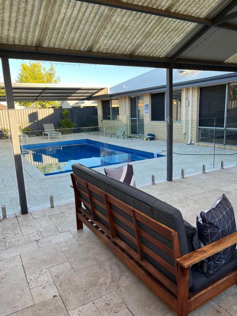 Parkside Pool Home In Aubin Grove - Accommodation Great Ocean Road 0