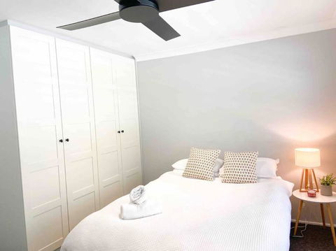 Peaceful Merewether Family Home - Accommodation Great Ocean Road 0