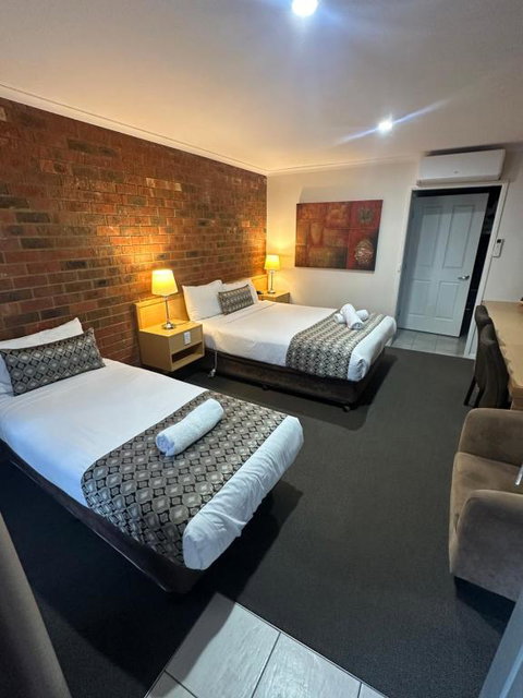 Pevensey Motor Lodge - Accommodation Great Ocean Road 1