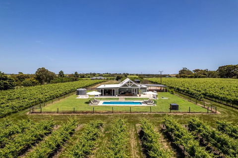 Pethick House - Accommodation Great Ocean Road 1