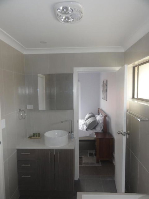 Prime Location & Spacious - Accommodation Great Ocean Road 2
