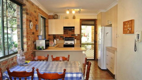 Quality Beachside Holiday - Accommodation Great Ocean Road 2
