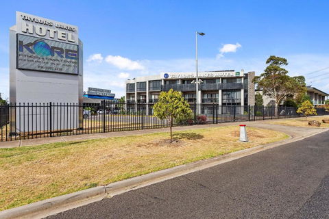 Quality Hotel Taylors Lakes - Accommodation Great Ocean Road 1