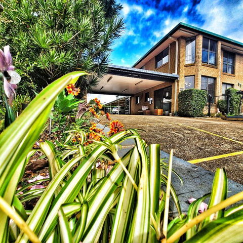 Raceview Motor Inn - Accommodation Great Ocean Road 0