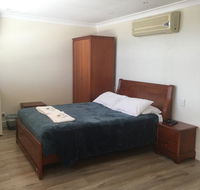 Aussie Hotel  Motel
