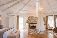 Book Mudgeeraba Accommodation Vacations Accommodation Great Ocean Road Accommodation Great Ocean Road