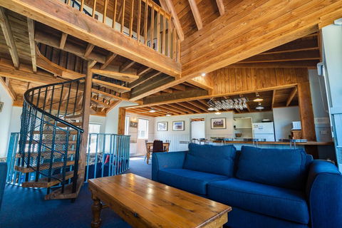 Banjo's Chalet, Alpine-getaways - Accommodation Great Ocean Road 1