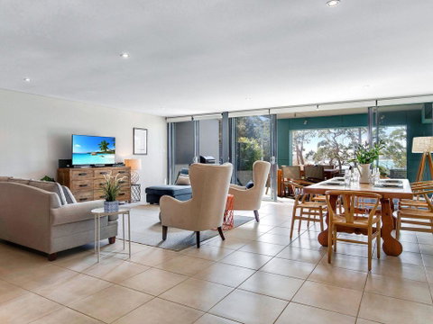 Bayview On Bowen :: Jervis Bay Rentals - Accommodation Great Ocean Road 2
