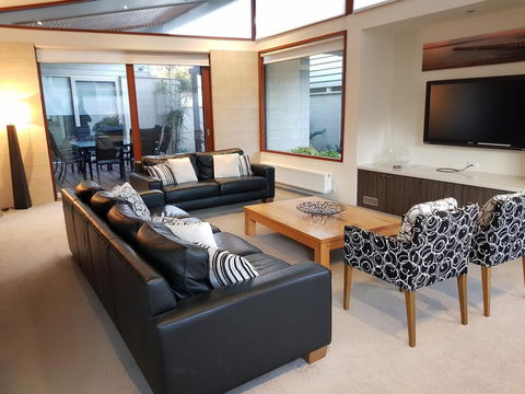 Beach Haven - Accommodation Great Ocean Road 0