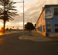 Beach Hotel - Accommodation Great Ocean Road
