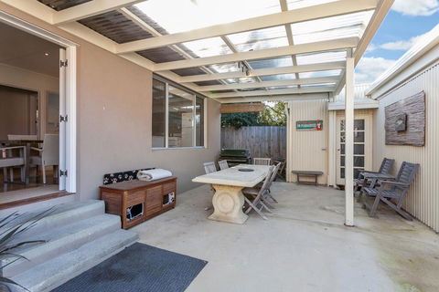 Beach Road Classic 3-10 - Accommodation Great Ocean Road 0
