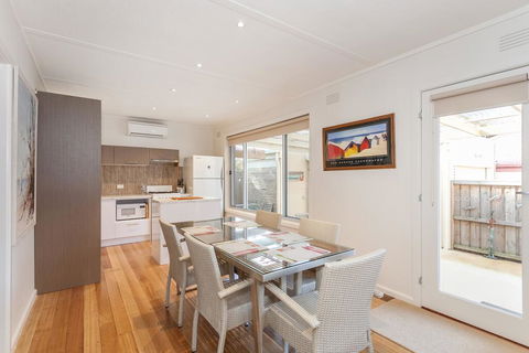 Beach Road Classic 3-10 - Accommodation Great Ocean Road 3