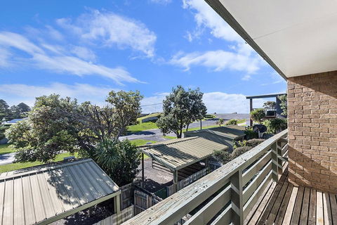 Beach Terrace 4 - Accommodation Great Ocean Road 1