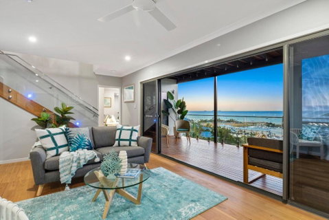Relax & Daydream At 2 Elementa - Accommodation Great Ocean Road 1