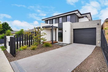 Relaxing Bentleigh Executive Family Getaway with Accommodation Great Ocean Road