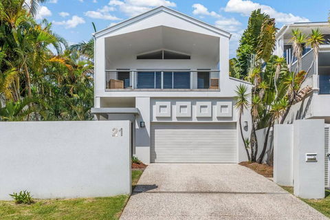 Retreat In The Heart Of Alex - 3BR Sleeps 11, Pool - Accommodation Great Ocean Road 0
